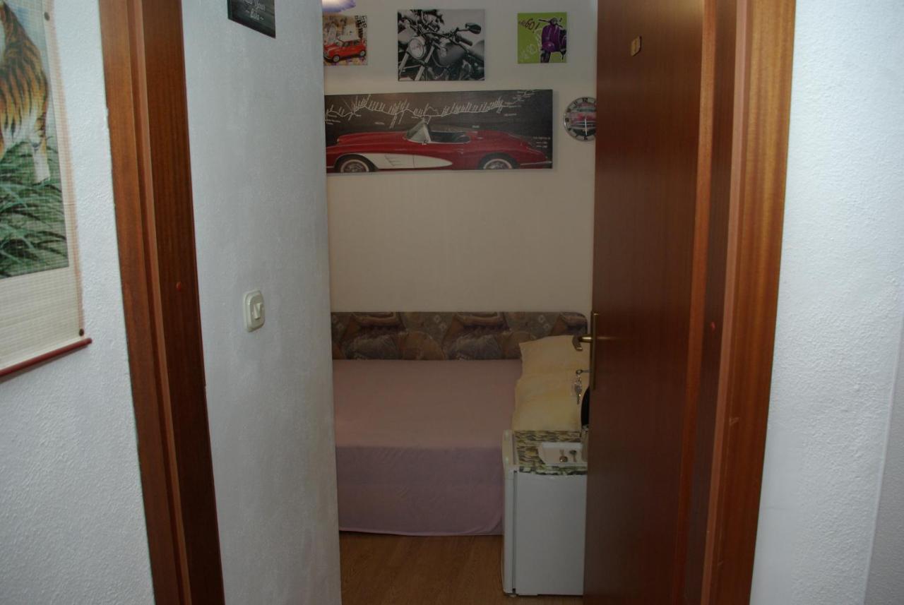 Rooms Tia 巴什卡沃达 外观 照片